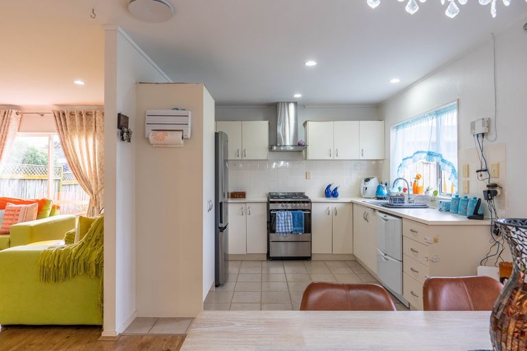 Photo of property in 5 Camberley Court, Manurewa East, Auckland, 2102