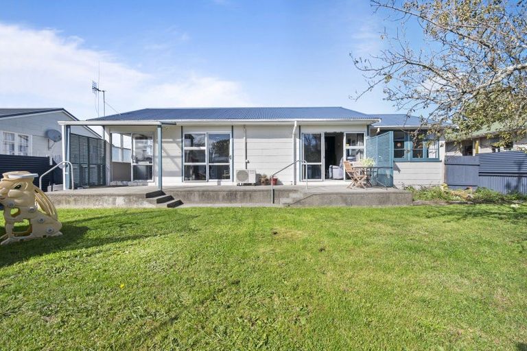 Photo of property in 13 Collins Crescent, Feilding, 4702