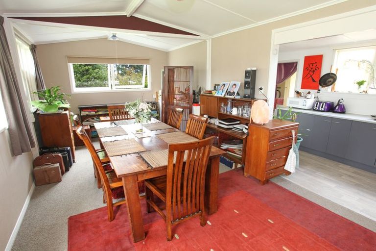 Photo of property in 2 Pokohui Avenue, Raglan, 3225