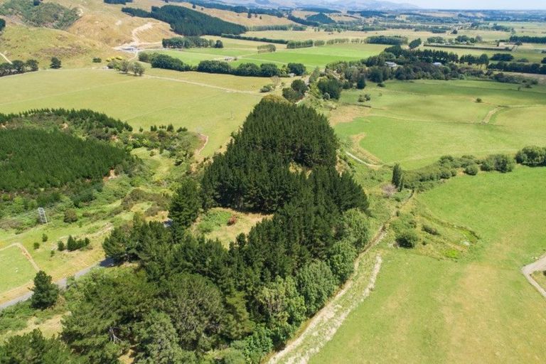 Photo of property in 57 Fitzherbert East Road, Aokautere, Palmerston North, 4471