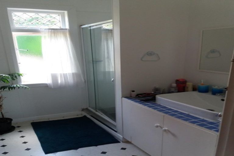 Photo of property in 78 Farnham Street, Mornington, Wellington, 6021