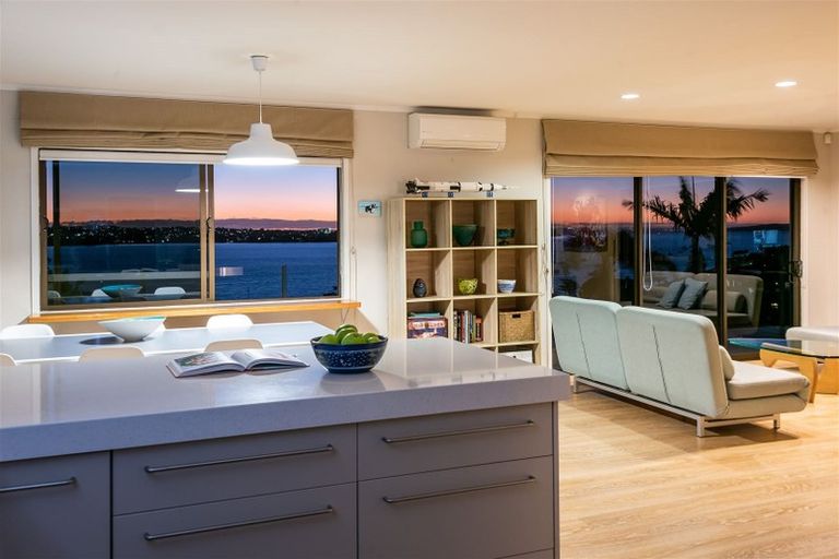 Photo of property in 12 Bucklands Beach Road, Bucklands Beach, Auckland, 2012