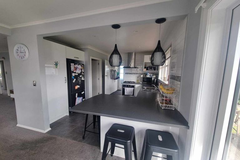 Photo of property in 22 Murray Street, Wallaceville, Upper Hutt, 5018