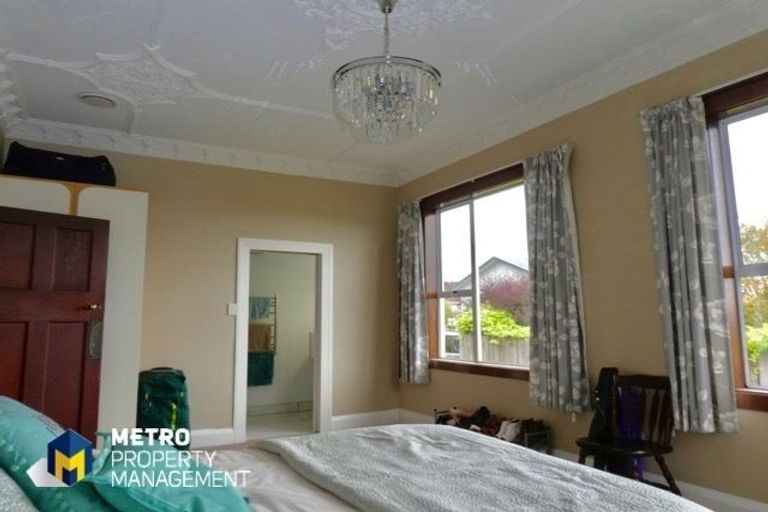 Photo of property in 8a Bruce Street, Roslyn, Dunedin, 9011