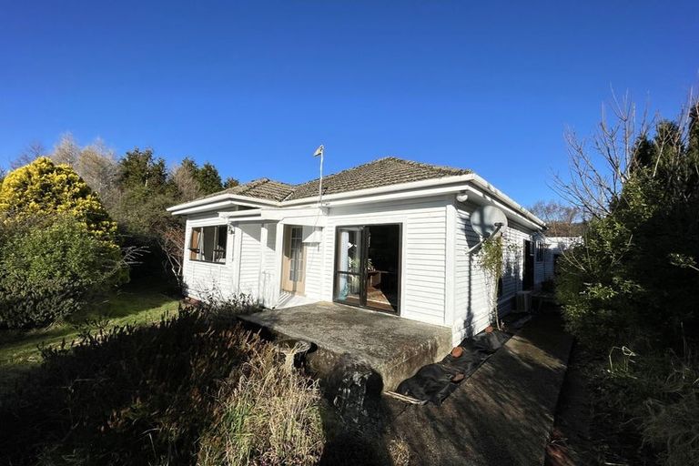 Photo of property in 869 Tahakopa Valley Road, Tahakopa, Owaka, 9586