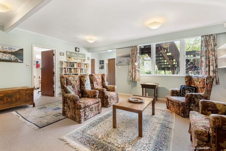 Photo of property in 135 Donald Street, Karori, Wellington, 6012