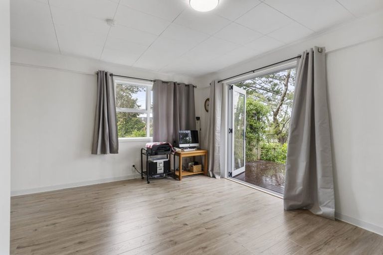Photo of property in 5/162 Onewa Road, Northcote, Auckland, 0627