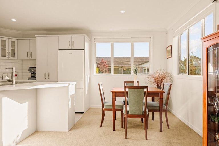 Photo of property in Waterview Estate, 39/4 Greystone Place, Omokoroa, 3114