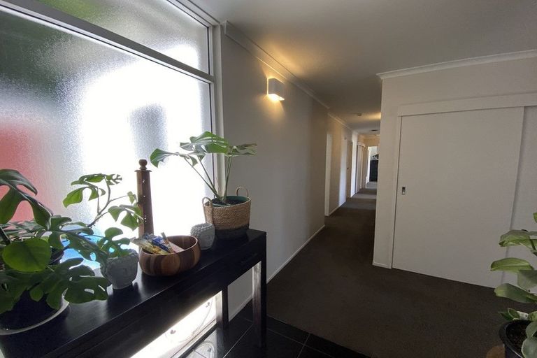 Photo of property in 21a Birdwood Avenue, Moturoa, New Plymouth, 4310