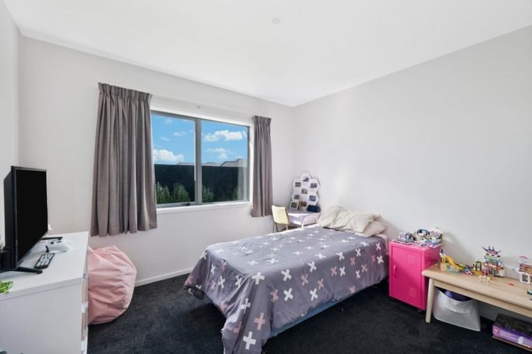 Photo of property in 44 Wallingford Crescent, Rolleston, 7615