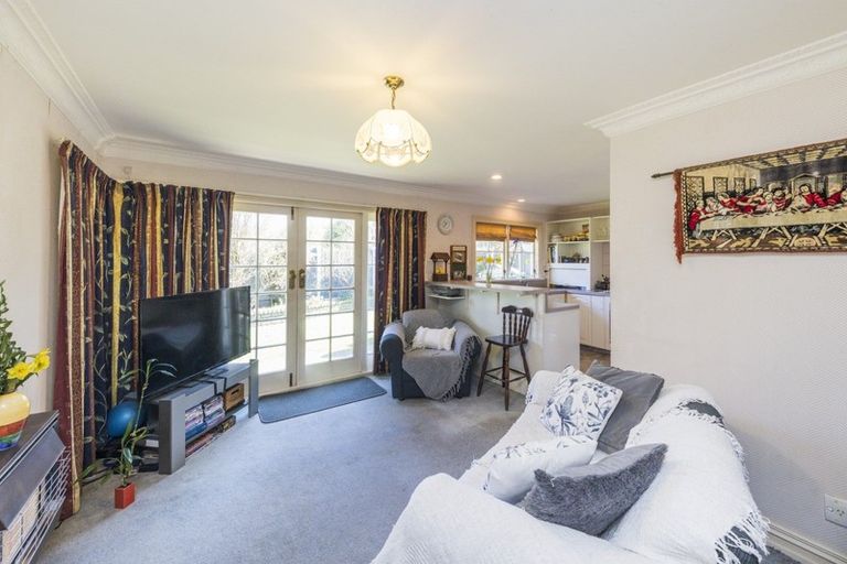 Photo of property in 54 Waterloo Crescent, Hokowhitu, Palmerston North, 4410