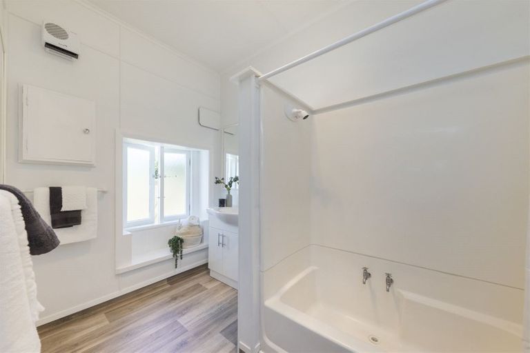 Photo of property in 5c Camden Street, Feilding, 4702