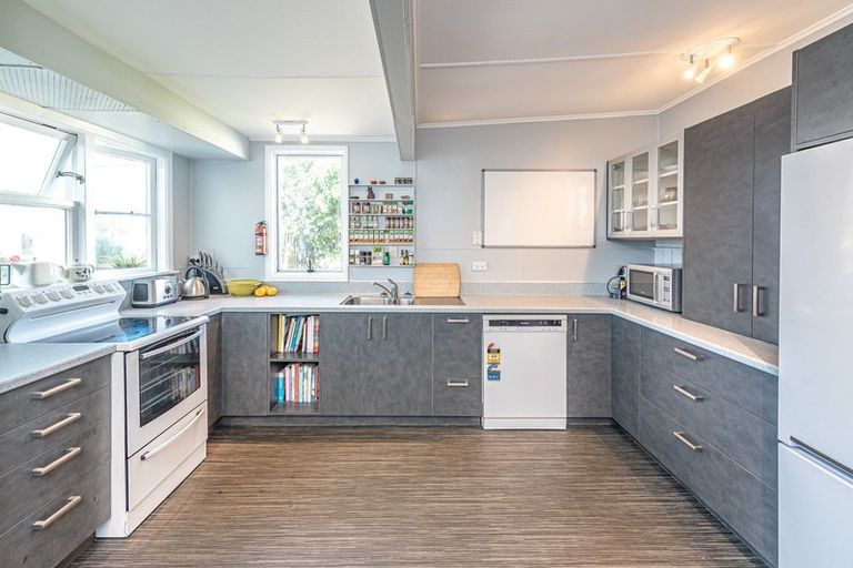 Photo of property in 19 Rapaki Street, Koitiata, Whanganui, 4581