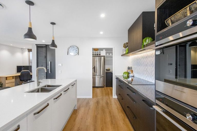 Photo of property in 28 Gammack Drive, Halswell, Christchurch, 8025