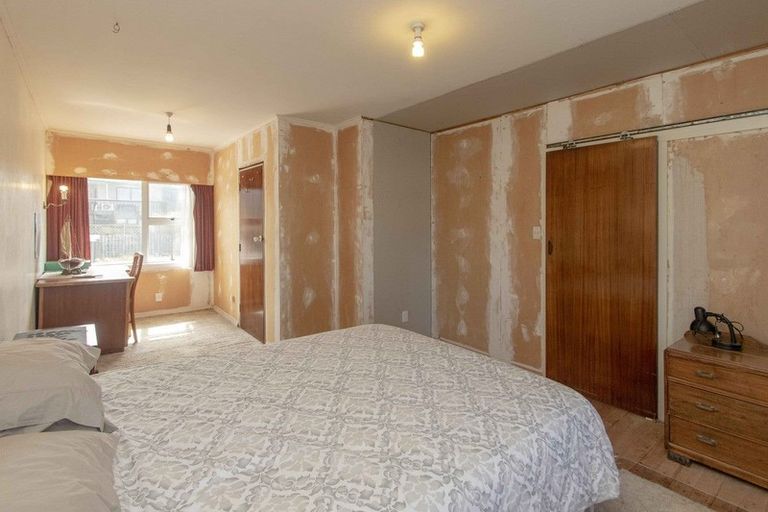 Photo of property in 19 Pukeko Place, Westshore, Napier, 4110