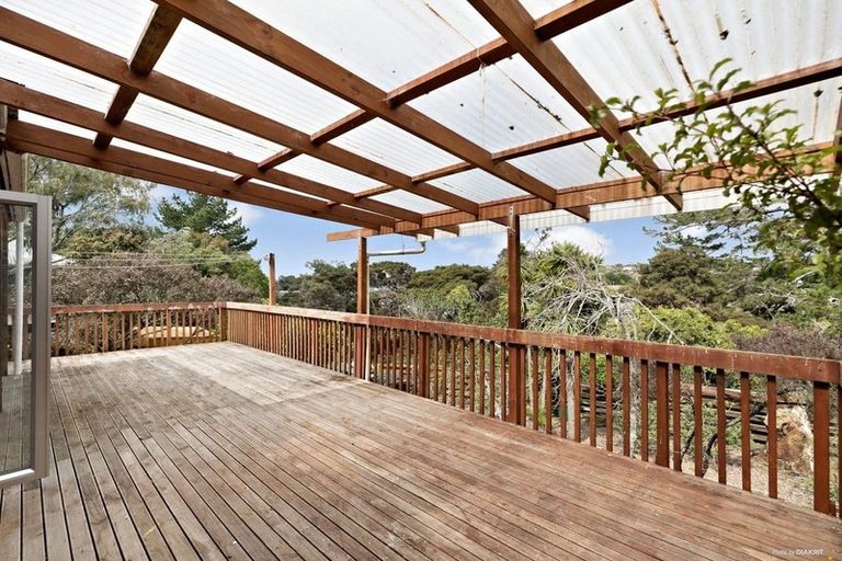 Photo of property in 119 Oreil Avenue, West Harbour, Auckland, 0618