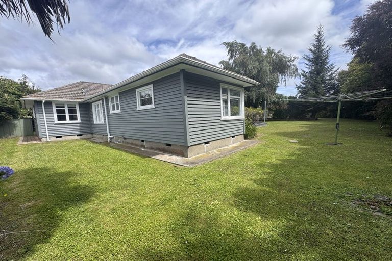 Photo of property in 34 Glenfield Crescent, Mairehau, Christchurch, 8052