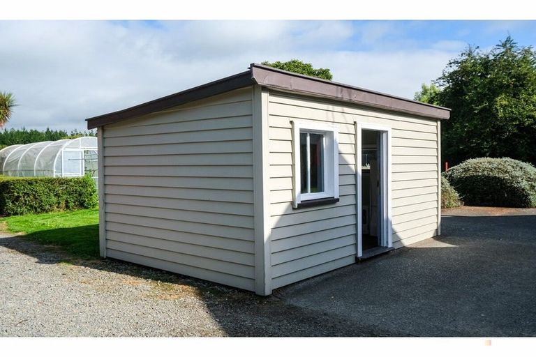 Photo of property in 111 Main North Road, Geraldine, 7930