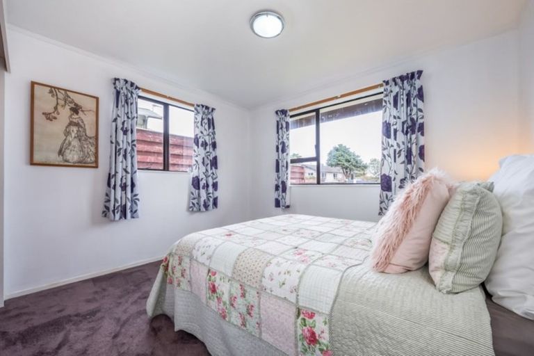 Photo of property in 13 Invercargill Drive, Kelson, Lower Hutt, 5010