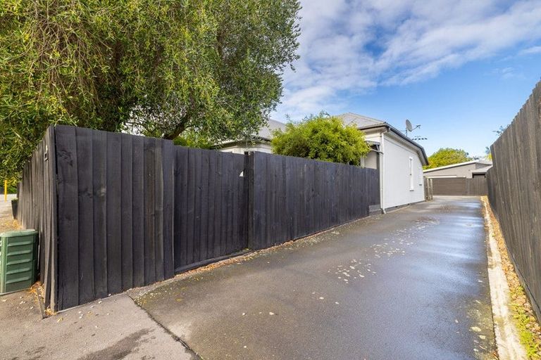 Photo of property in 107 Cranford Street, St Albans, Christchurch, 8014