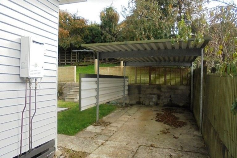 Photo of property in 24 Manapouri Place, Glenview, Hamilton, 3206