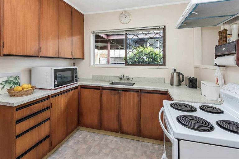 Photo of property in 1/16 Willoughby Avenue, Howick, Auckland, 2014