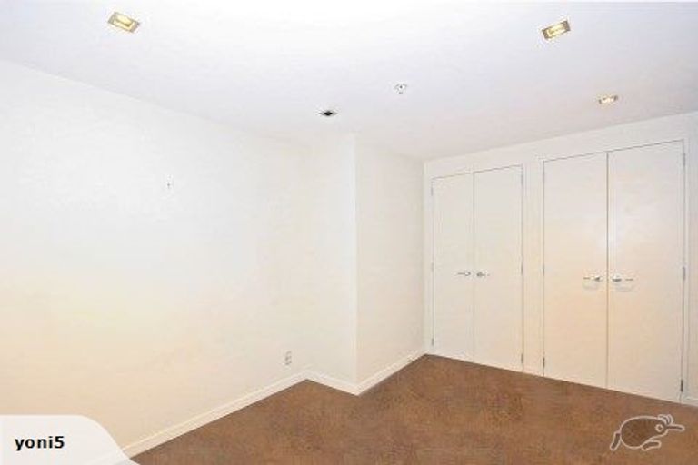 Photo of property in Piermont Apartments, 3e/82 Cable Street, Te Aro, Wellington, 6011