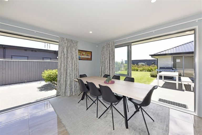 Photo of property in 5 Collier Drive, Halswell, Christchurch, 8025