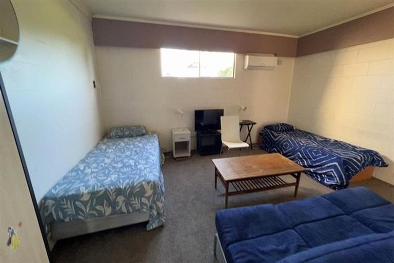 Photo of property in 127 Beach Road, Pahurehure, Papakura, 2113