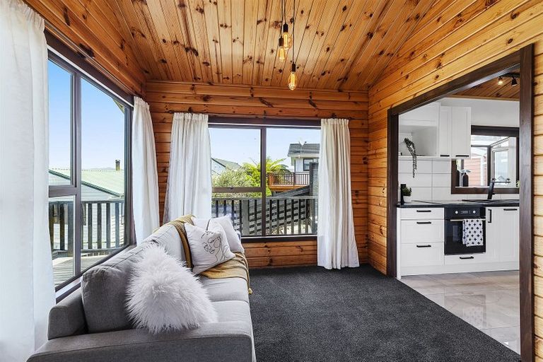 Photo of property in 34 Bodmin Terrace, Camborne, Porirua, 5026