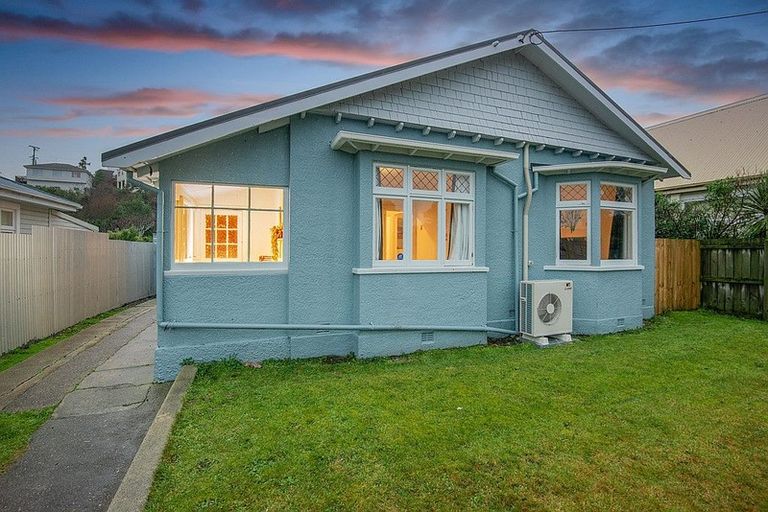 Photo of property in 39 Tahuna Road, Tainui, Dunedin, 9013