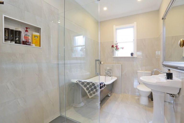 Photo of property in 20 Exmouth Street, Waverley, Invercargill, 9810