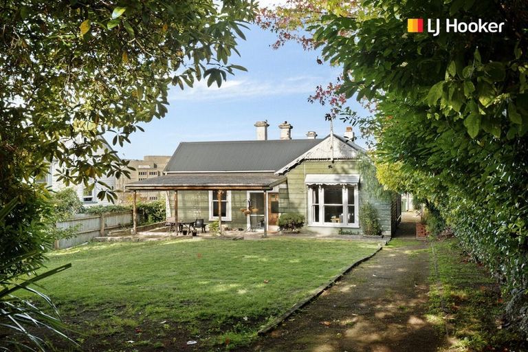 Photo of property in 11 Elder Street, Dunedin Central, Dunedin, 9016