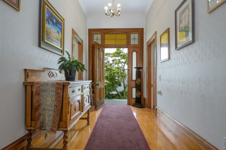 Photo of property in 209 Collingwood Street, Nelson South, Nelson, 7010