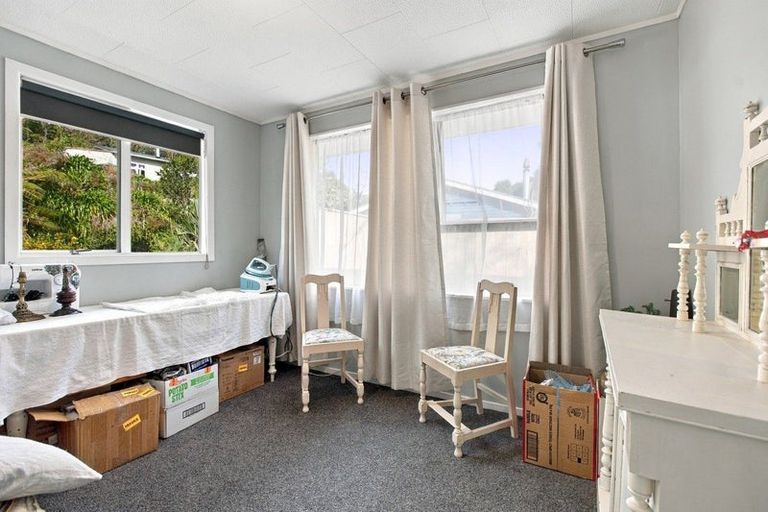 Photo of property in 44 Rangitake Drive, Spotswood, New Plymouth, 4310