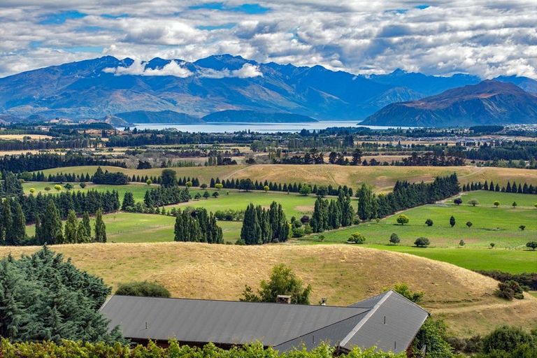 Photo of property in 711 Mount Barker Road, Wanaka, 9382