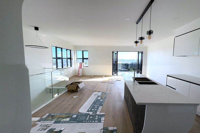 Photo of property in 84 Joseph Street, Flat Bush, Auckland, 2019