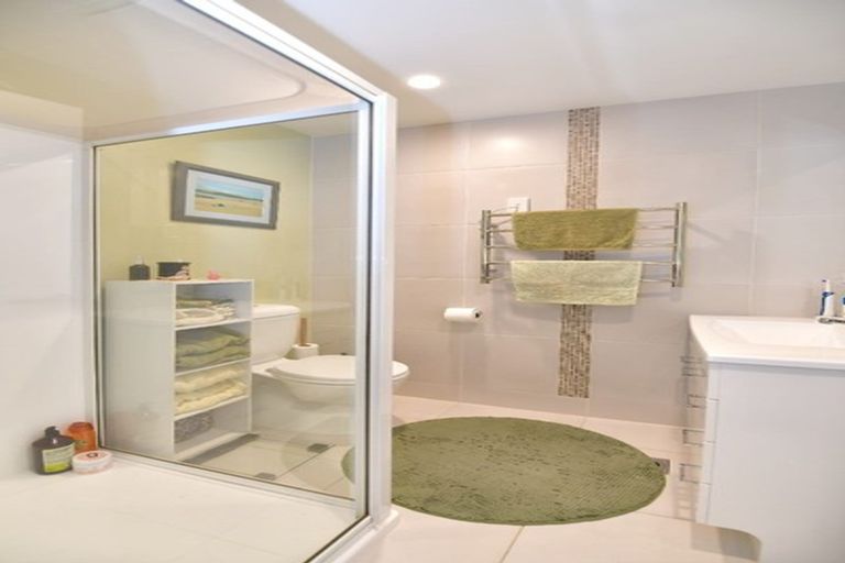 Photo of property in 201/17 Link Crescent, Stanmore Bay, Whangaparaoa, 0932