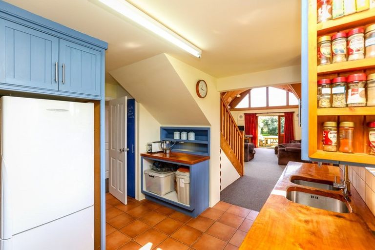 Photo of property in 223 Plymouth Road, Omata, New Plymouth, 4374