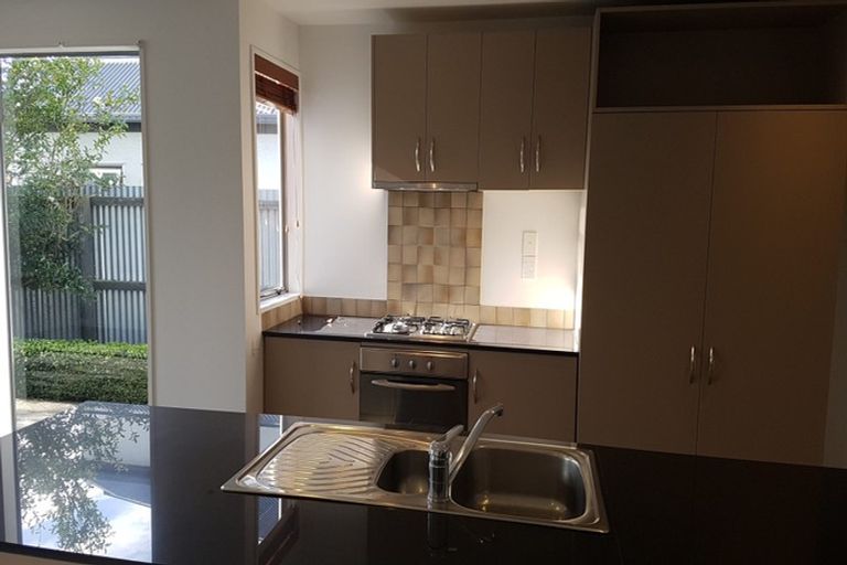 Photo of property in 5/1010 Colombo Street, St Albans, Christchurch, 8014