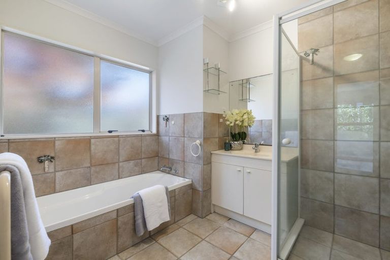 Photo of property in 20 Amherst Place, Albany, Auckland, 0632