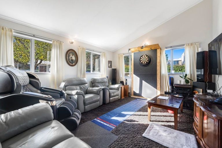 Photo of property in 22b Baird Street, Howick, Auckland, 2014
