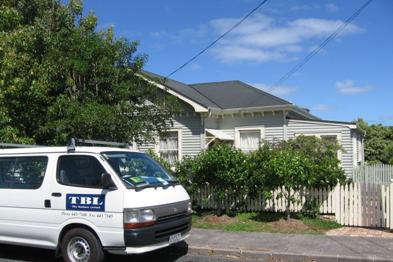 Photo of property in 14 Maunganui Road, Birkenhead, Auckland, 0626