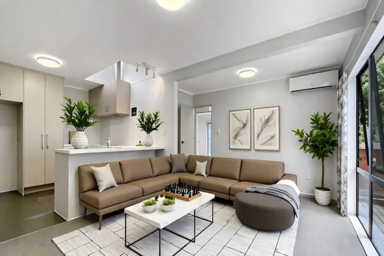 Photo of property in 3/8 Park Hill Road, Birkenhead, Auckland, 0626