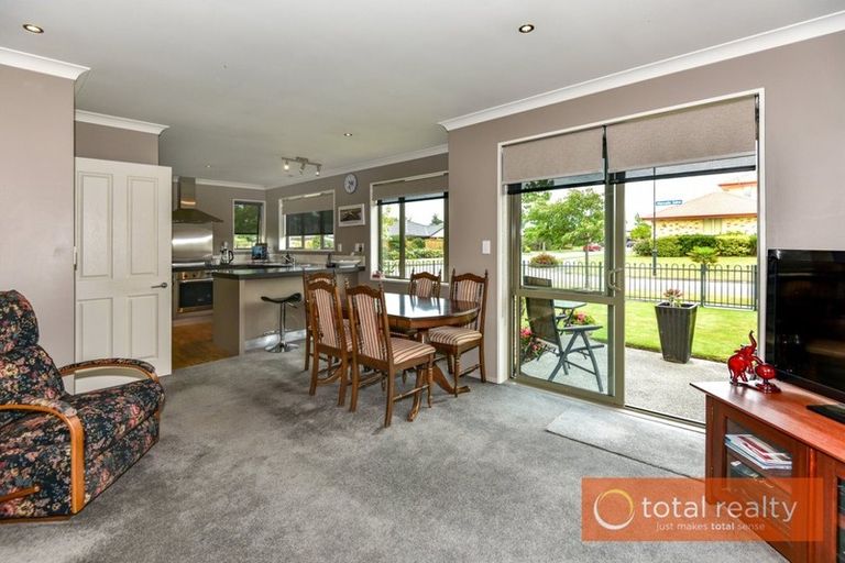 Photo of property in 28 Eaglesome Avenue, Aidanfield, Christchurch, 8025