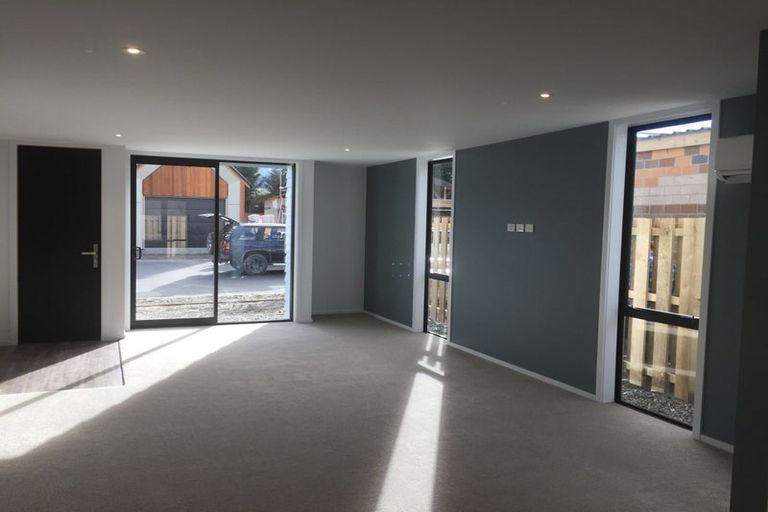 Photo of property in 2 Bathans Lane, Lake Hayes, Queenstown, 9304