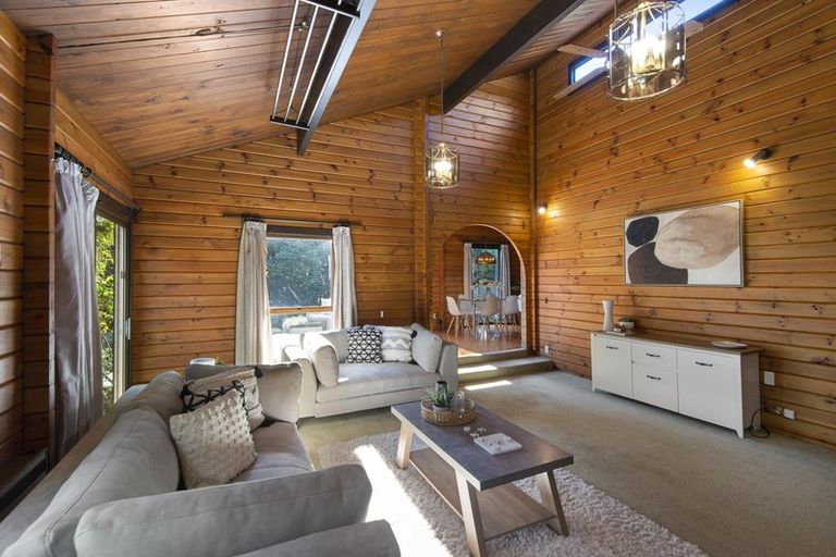 Photo of property in 19 Birdling Place, Halswell, Christchurch, 8025