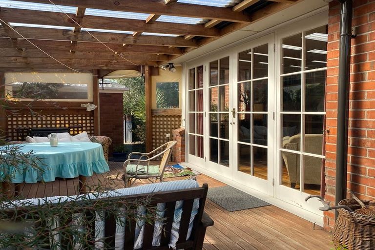 Photo of property in 30 Thomson Street, West End, Palmerston North, 4412