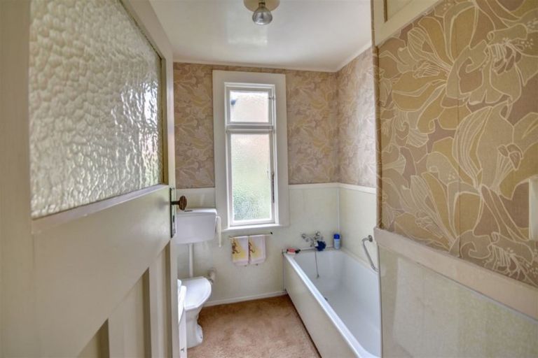 Photo of property in 402 Pine Hill Road, Pine Hill, Dunedin, 9010