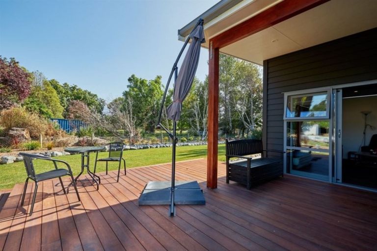 Photo of property in 78 Hawthorne Road, Kaikoura, 7300